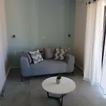 Eros Appartments 3* Kalamítsi