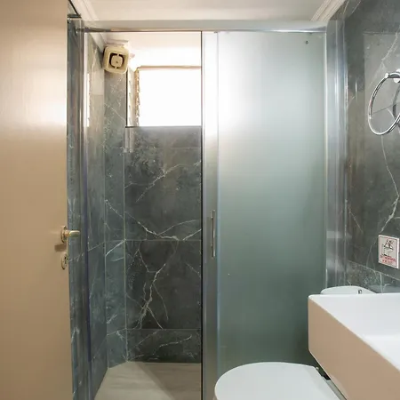 Eros Appartments Kalamítsi