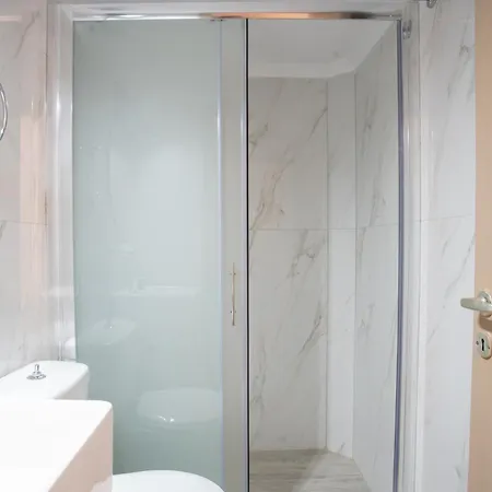 Eros Appartments Konukevi