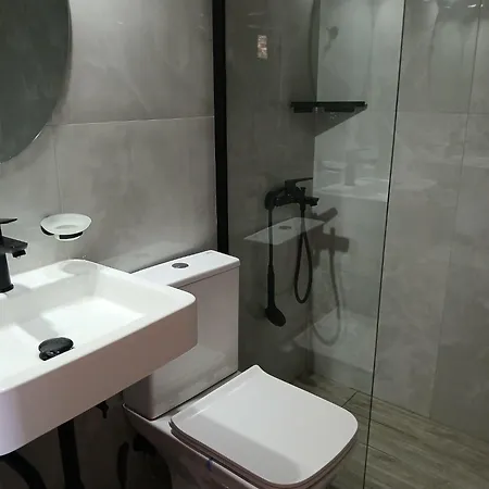 Πανσιόν Eros Appartments 3*