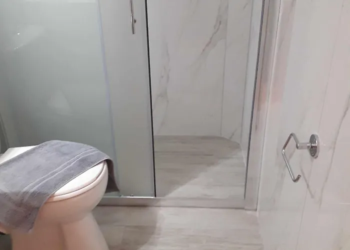 Eros Appartments بيت ضيافة Kalamítsi